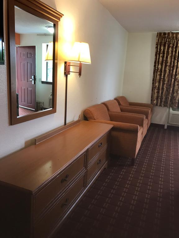 Royal Regency Inn Rock Hill Eksteriør billede
