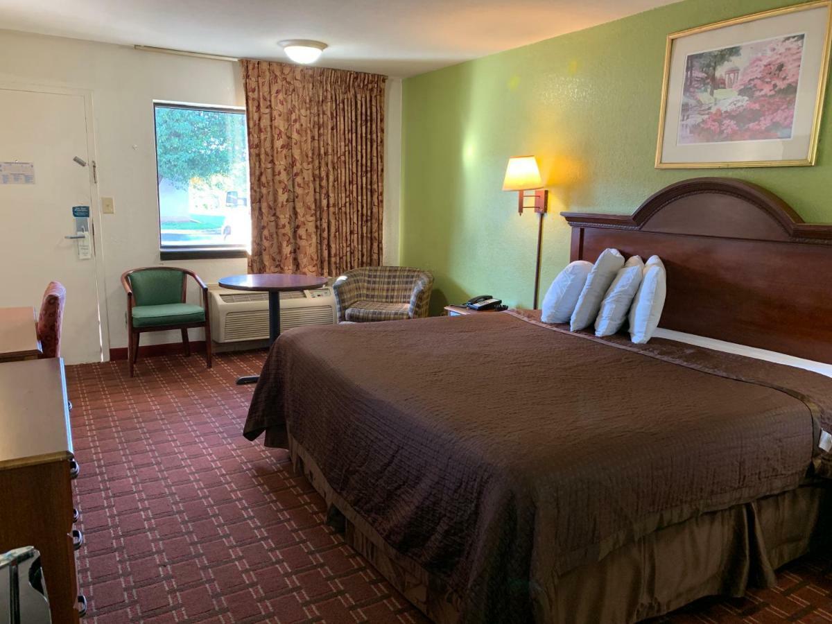 Royal Regency Inn Rock Hill Eksteriør billede