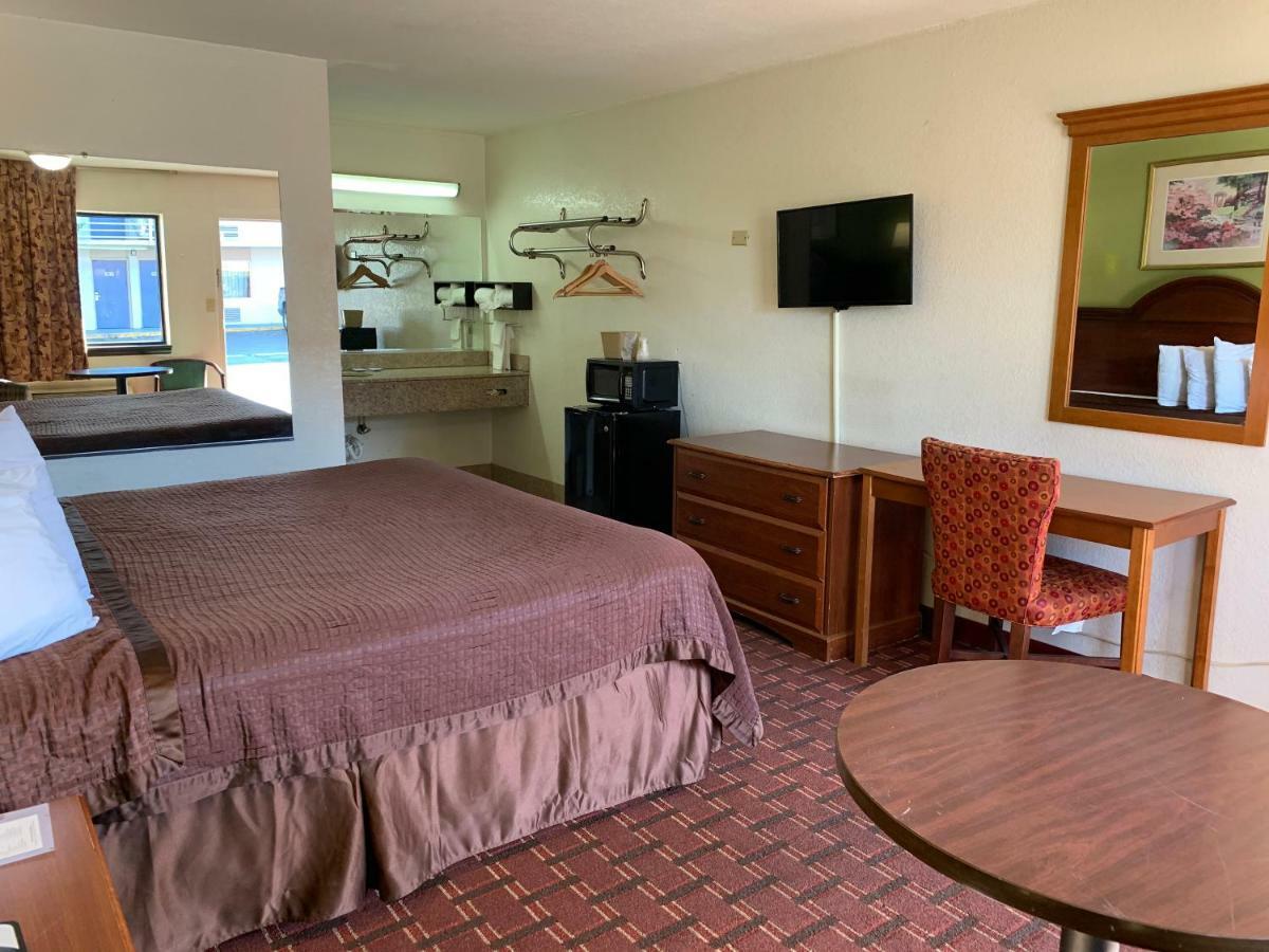 Royal Regency Inn Rock Hill Eksteriør billede